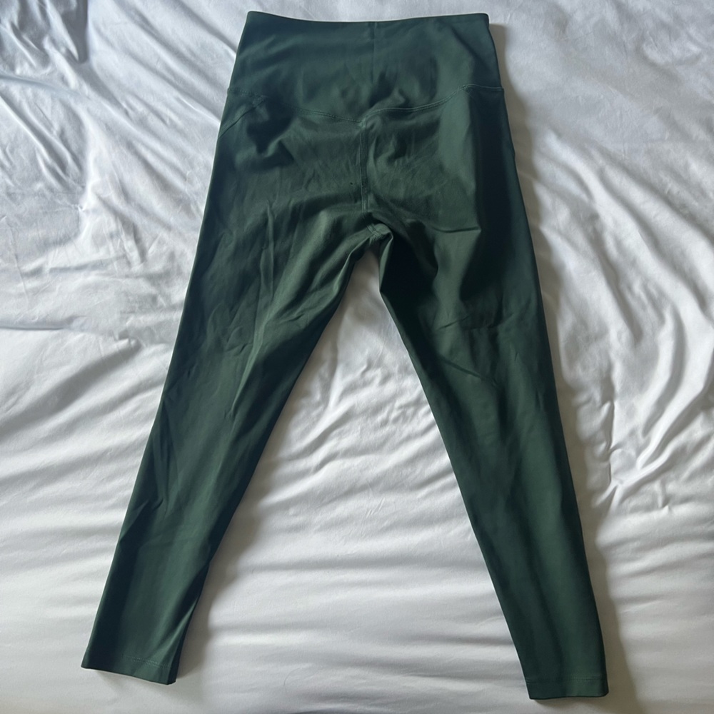 Girlfriend Collective Compressive High Rise Legging - Picture 3 of 3